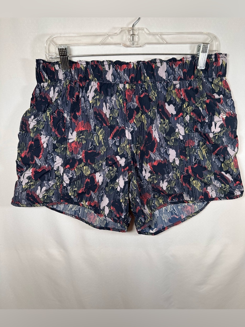 FP Movement Free People In The Wild Abstract Print Running Shorts‎ Size M